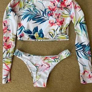 Rash guard bikini